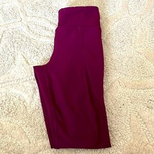 Girls maroon leggings